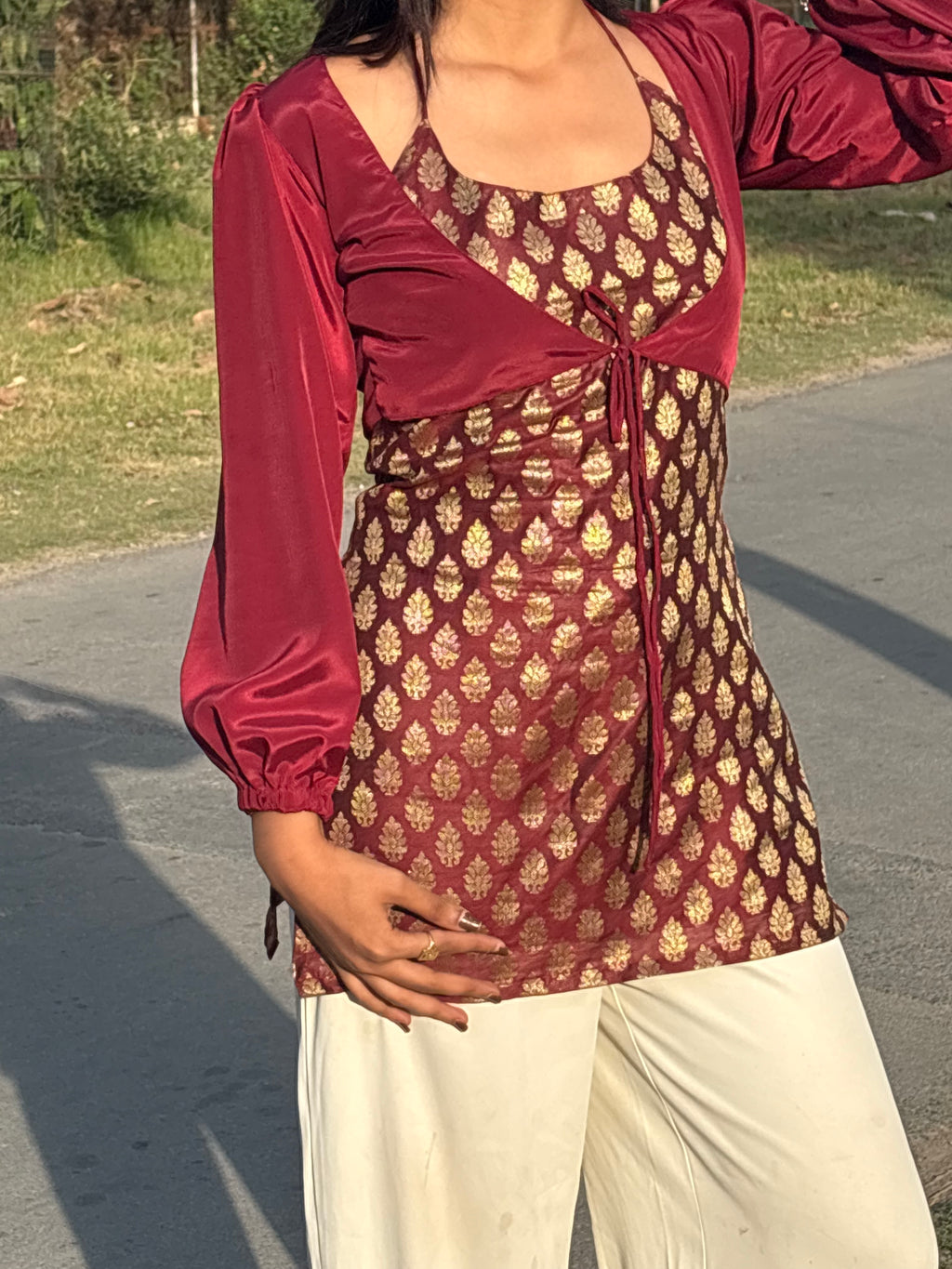 Banarasi Zoya With Sleeves Kurti