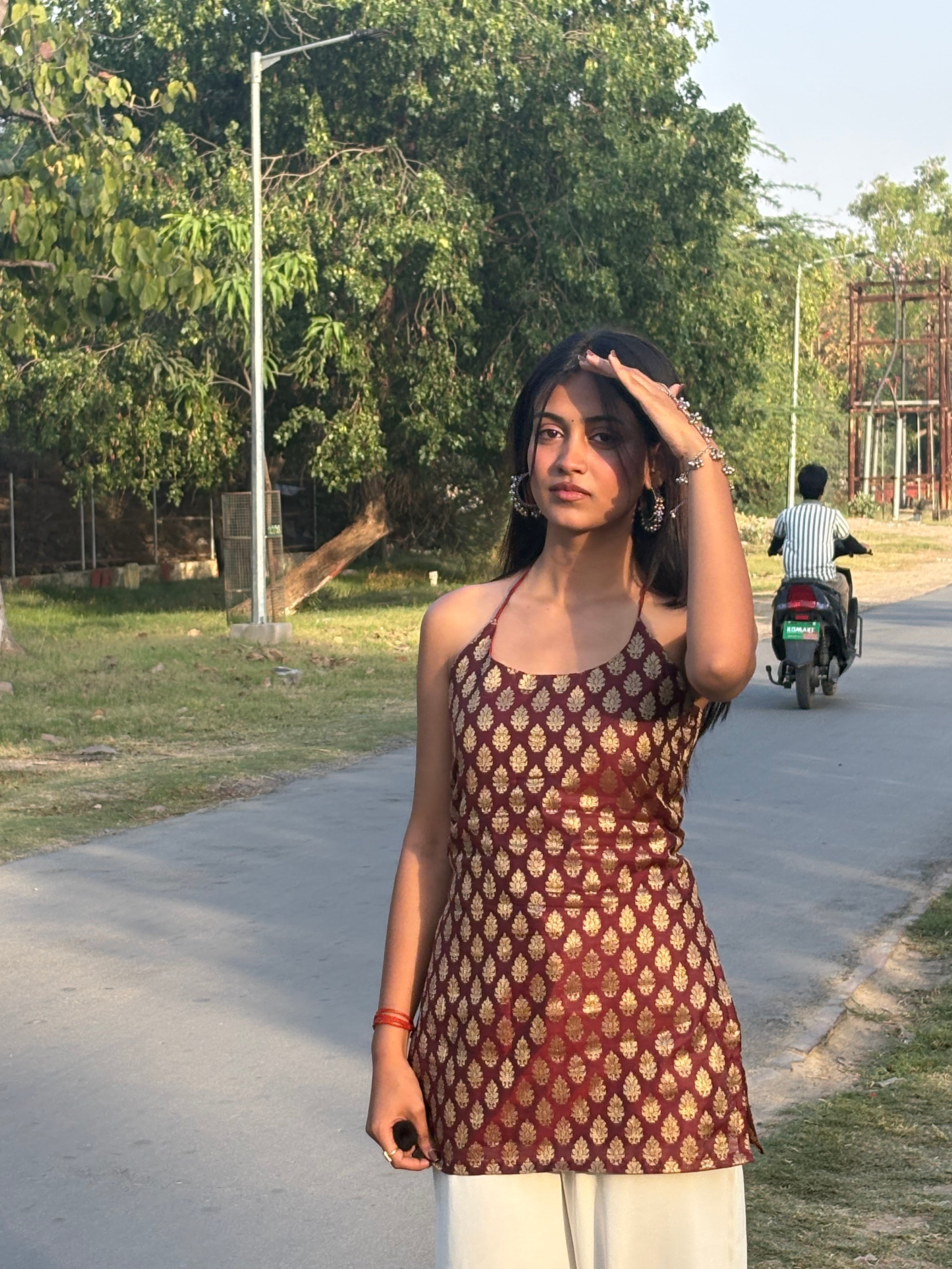 Banarasi Zoya Halter Kurti (Sleeveless)