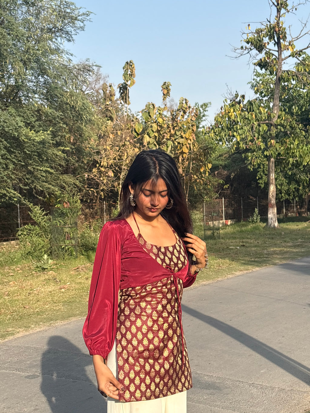 Banarasi Zoya With Sleeves Kurti
