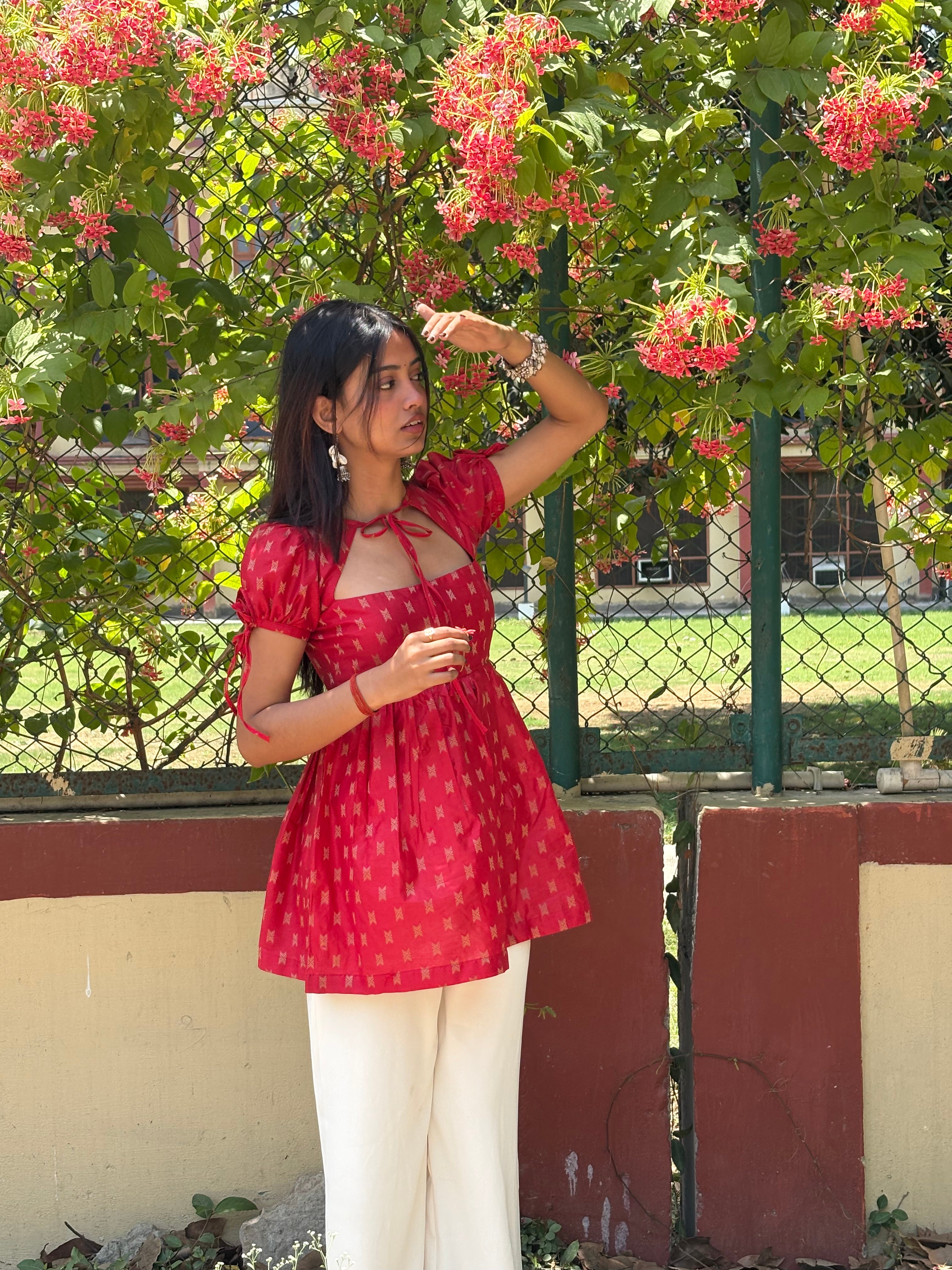 Banarasi Bela Kurti