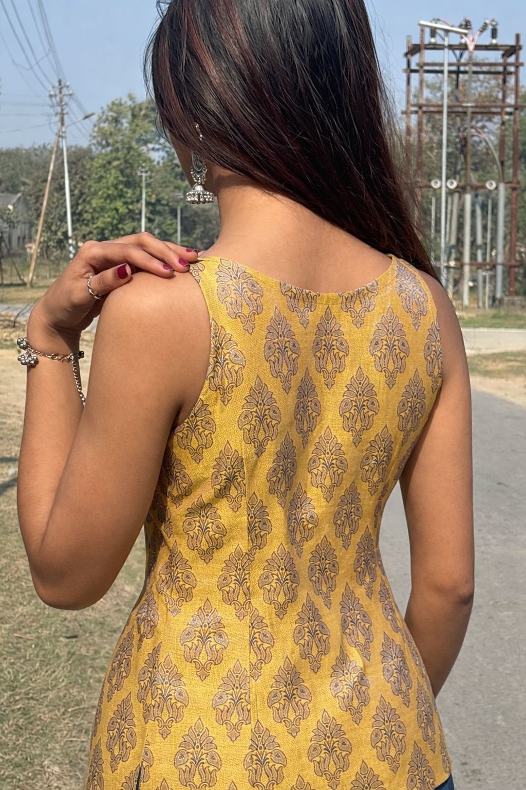 Saanjh: Banarasi top