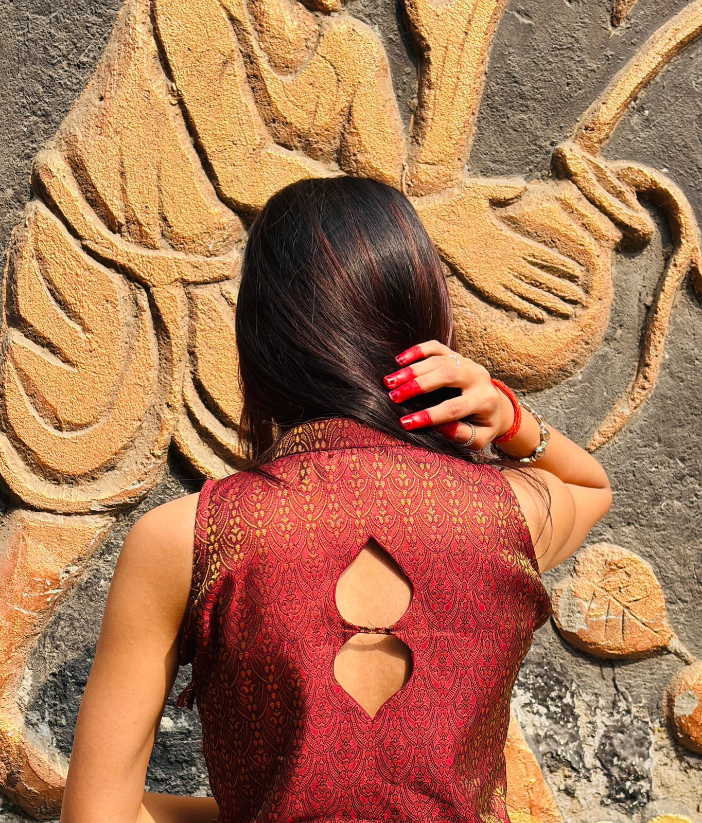 Bindiya: Banarasi kurti